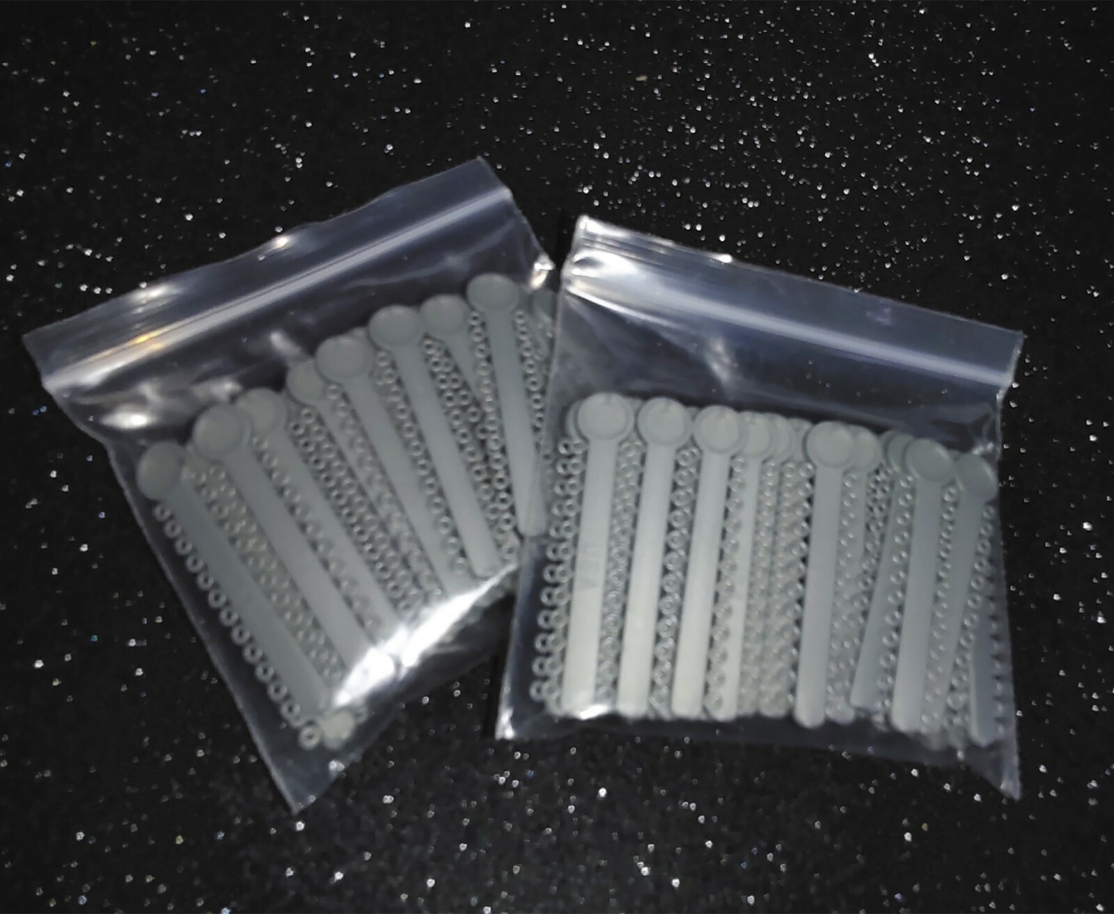 2 Packs Dental Gray Elastic Ligature Ties Rubber Bands Sliver Grey 1008Pcs/Pack