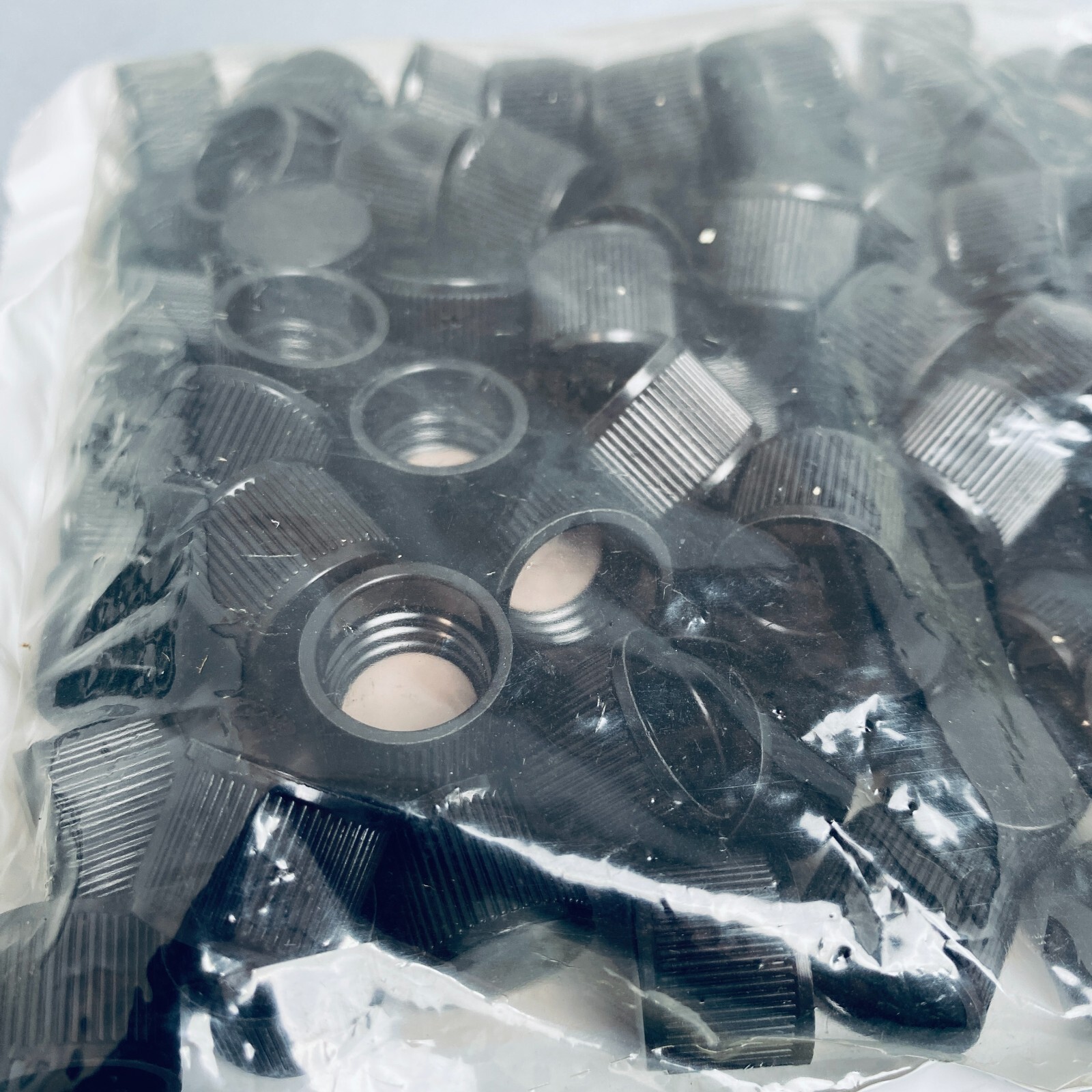 Sun Sri Phenolic Screw Cap 13-415 Thread 5 Packs of 125 Caps – Total of 625 Caps