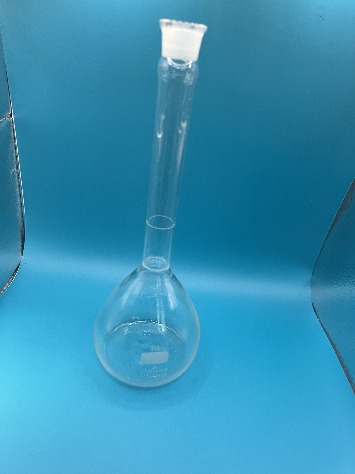 Lot 6 Volumetric Flasks sizes:10, 25, 50, 200, 250 mL Kimax Pyrex Fisherbrand