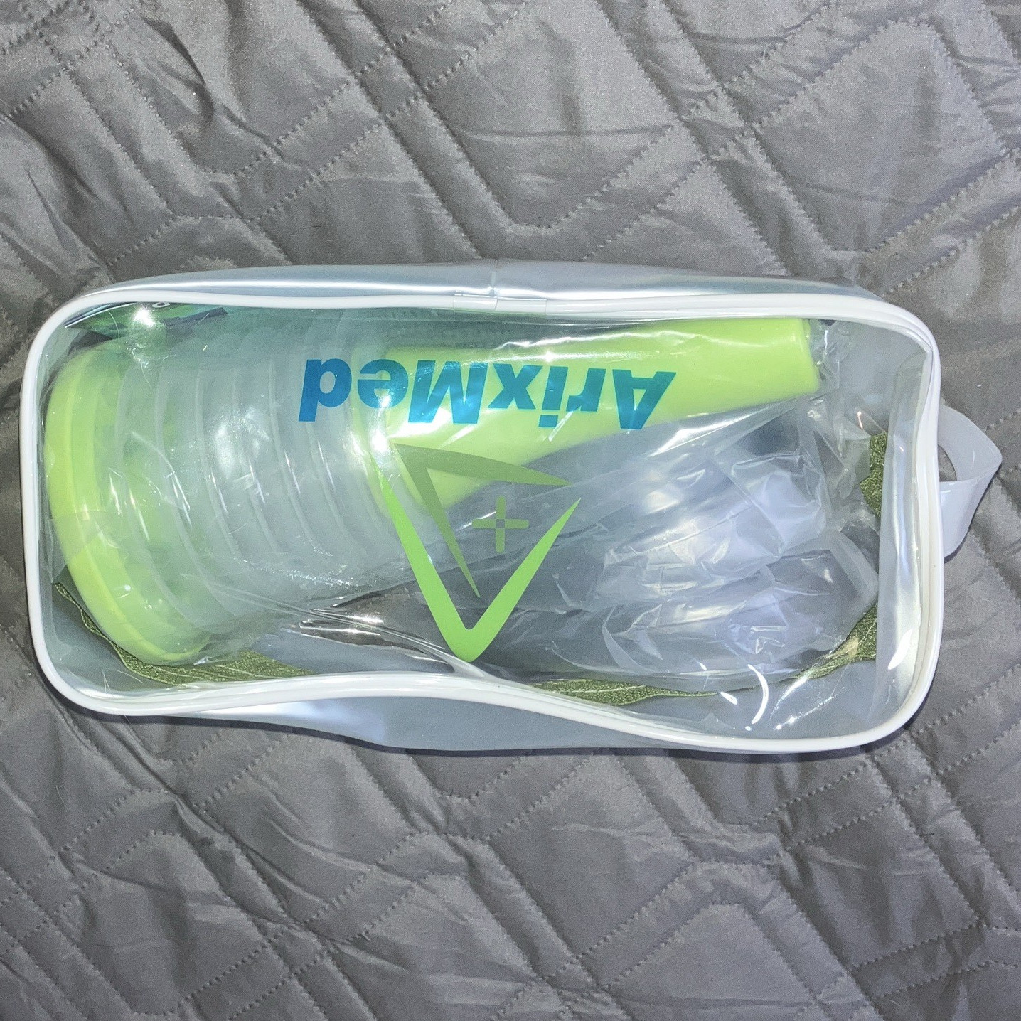 ArixMed CPR Pocket Resuscitation Mask w/ Case, Anesthesiology