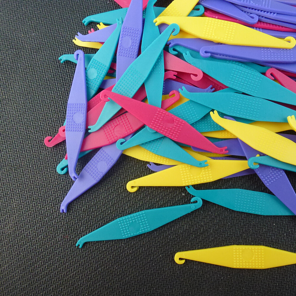 100Pcs Dental Orthodontic Placers 6cm Elastic Rubber Band Mix Color For Braces