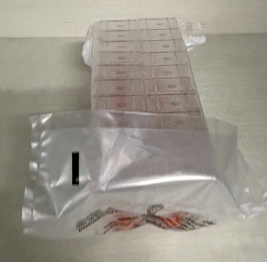 Corning REF #430639 25cm2 Culture Flask (20) per Bag 9 Vent Cap New in Bag