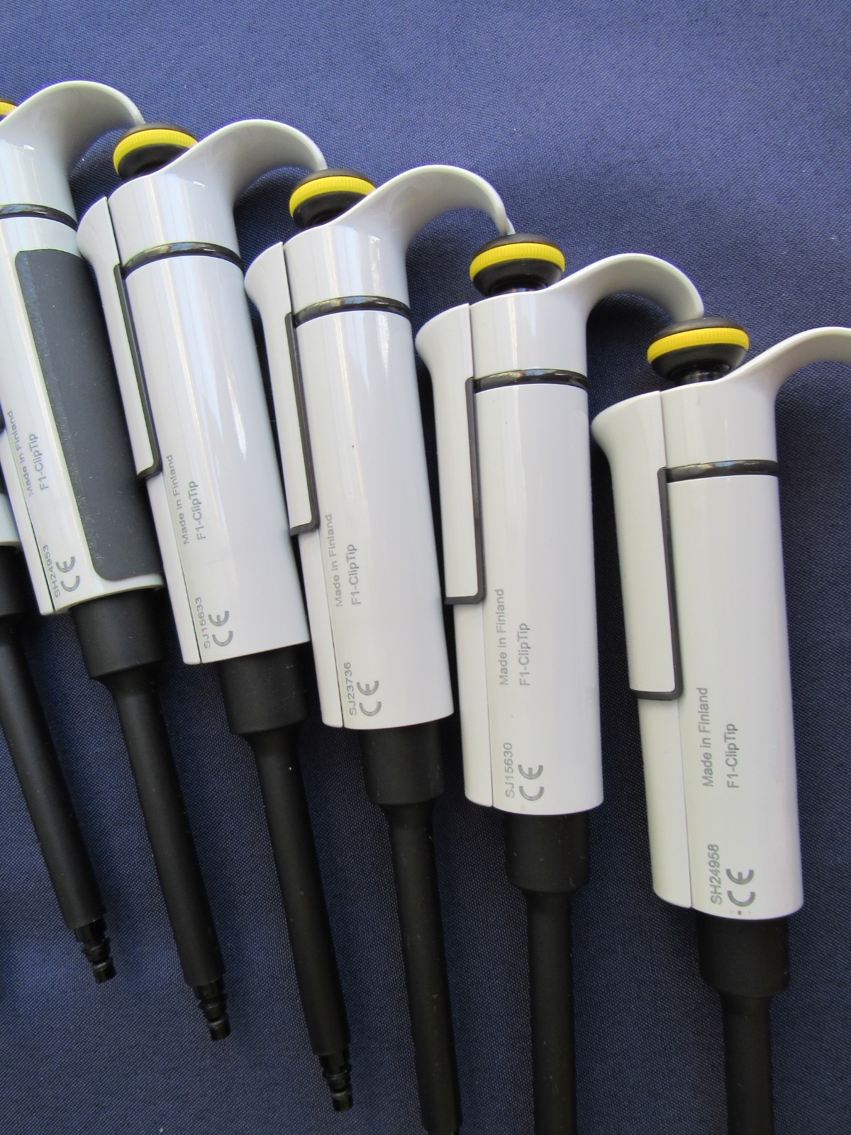 THERMO SCIENTIFIC ~ F1-CLIPTIP ~ 20-200 uL SINGLE CHANNEL PIPETTE