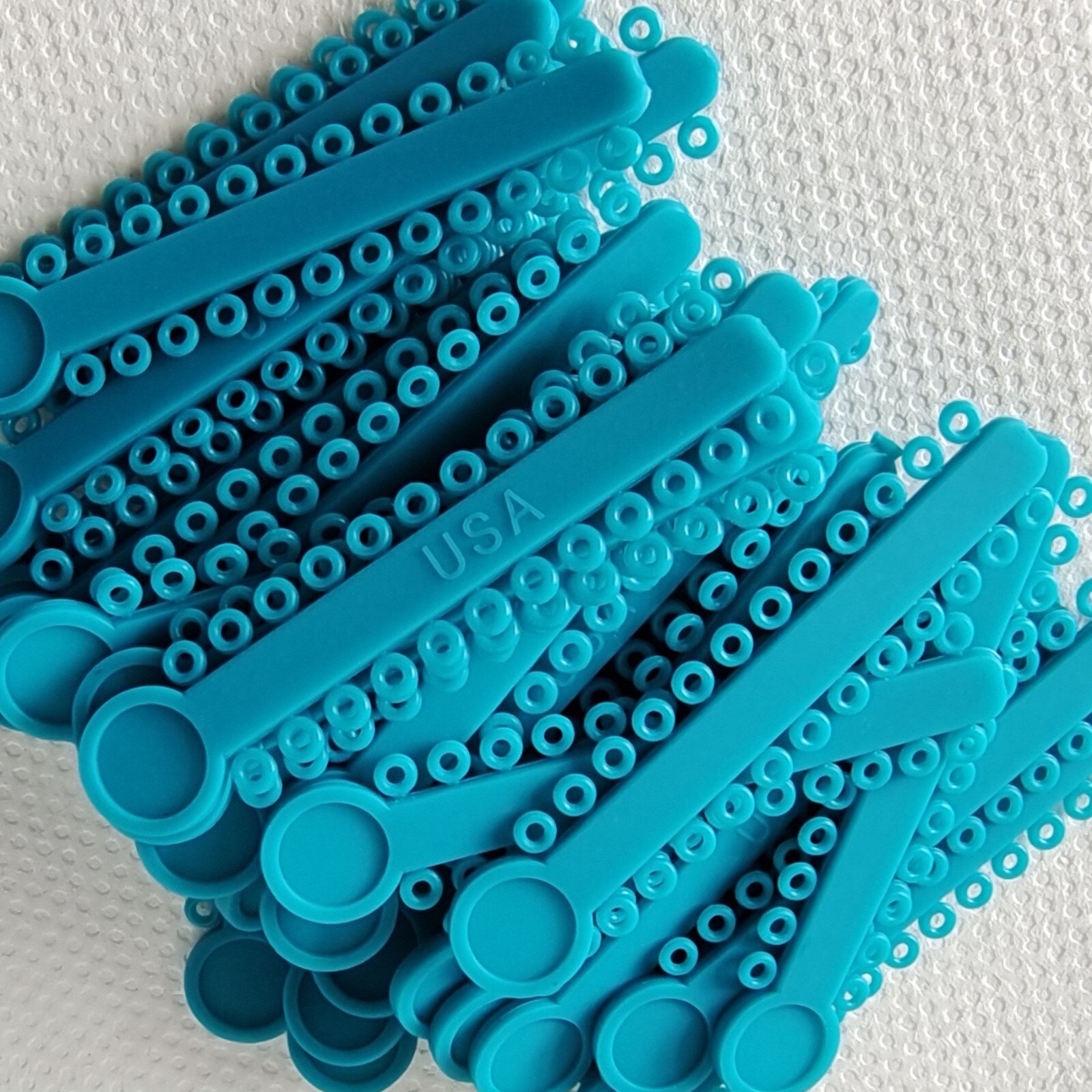 1 Bag Dental Orthodontic Ligature Ties Elastic Rubber Bands 35 Colors 1008 Pcs