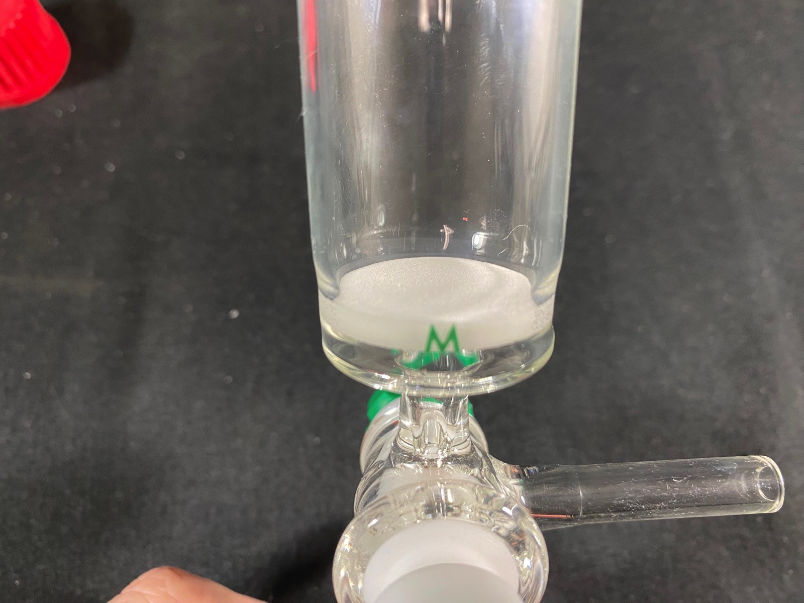 CHEMGLASS Glass 50mL M Frit 24/40 Solid Phase Peptide Synthesis Vessel Chipped