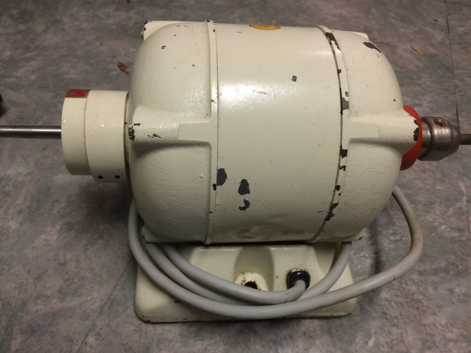 Handler Red Wing 26A 1/4 HP Dental Lab Lathe – 1725/3450 RPM