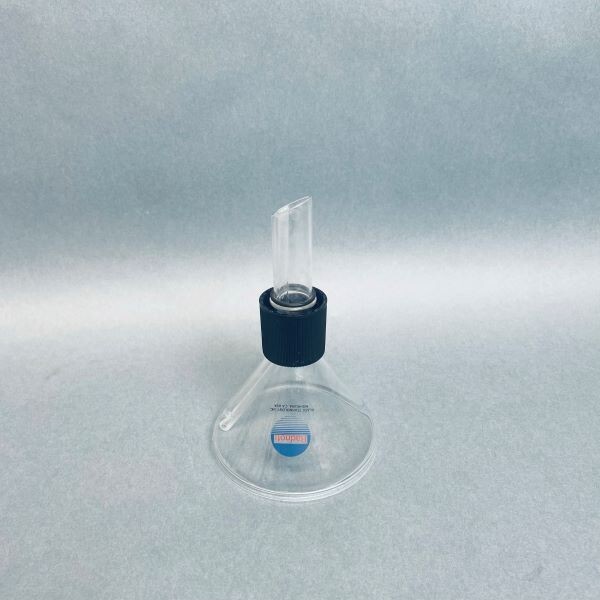 Radnoti Reservoir Filling Funnel with Breather Tube