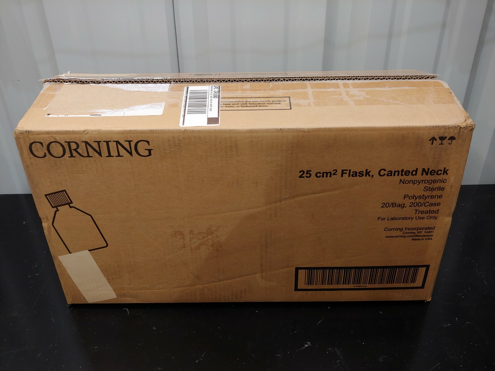 Corning 430639 25cm2 Flask Canted Neck Nonpyrogenic Sterile Polystyrene 100/Case