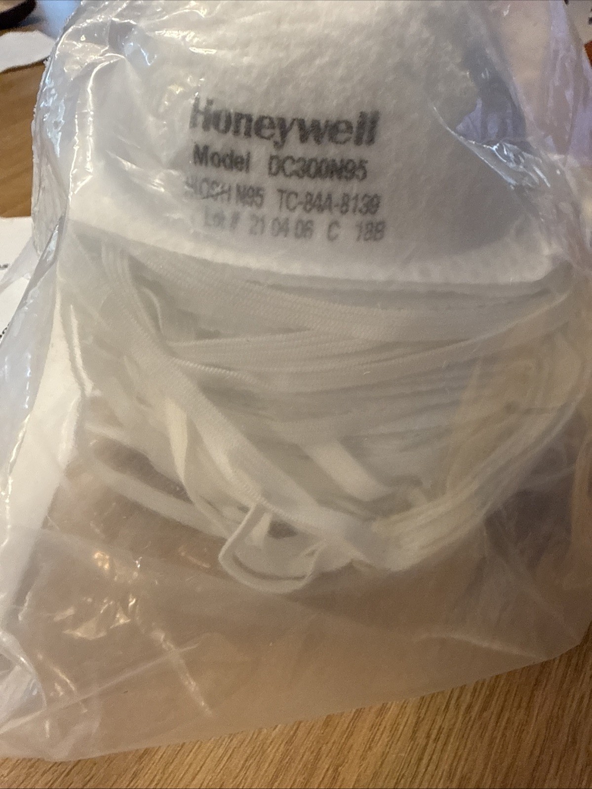 20 Pack Honeywell DC300N95 Respirator Particulate Masks N95 NIOSH Approved