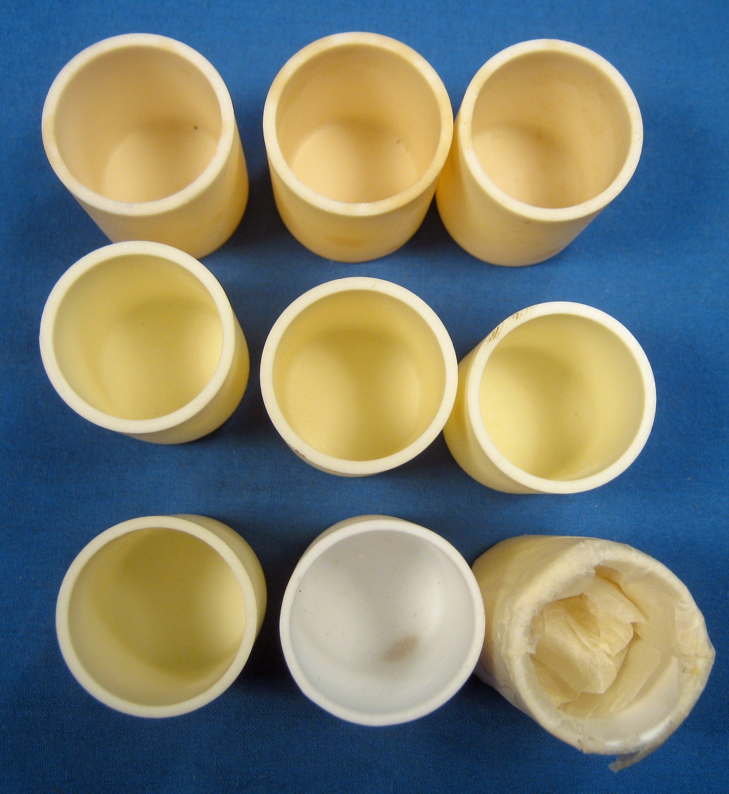 ASSORTED ALUMINA COMBUSTION CRUCIBLES X9 NEW OLD STOCK FREE SHIPPING 4