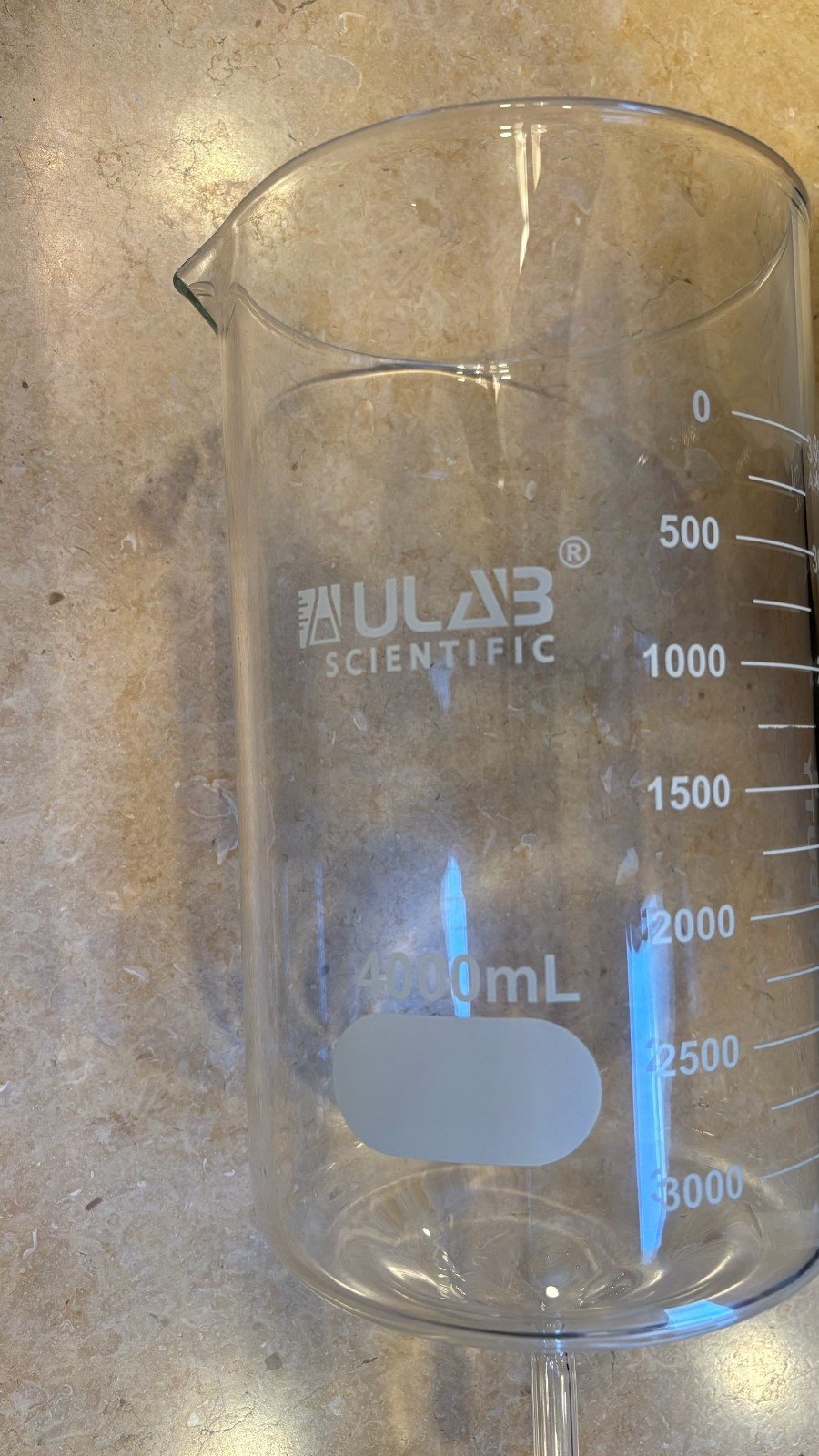 ULAB Scientific 4000mL Graduated Glass Beaker – 3.3 Borosilicate Drain Stem