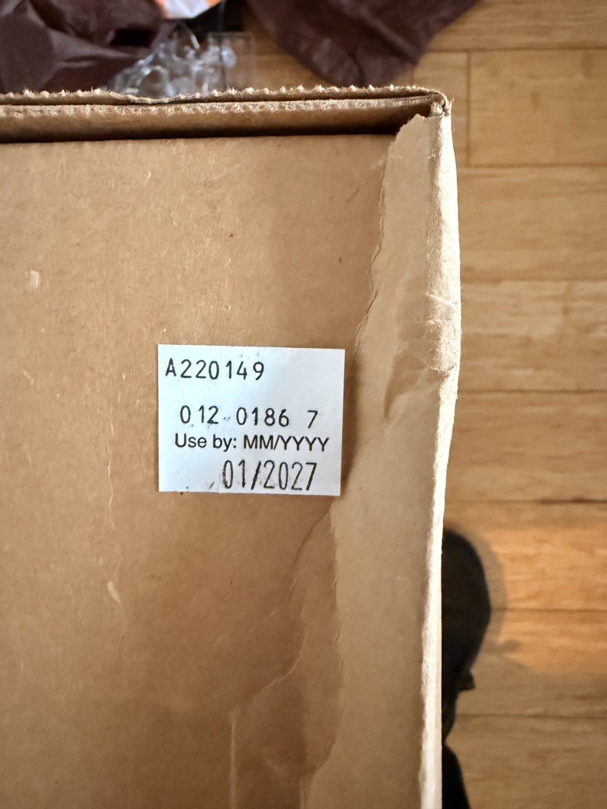 3M Aura N95 9205+ Particulate Respirator 220 Mask Case