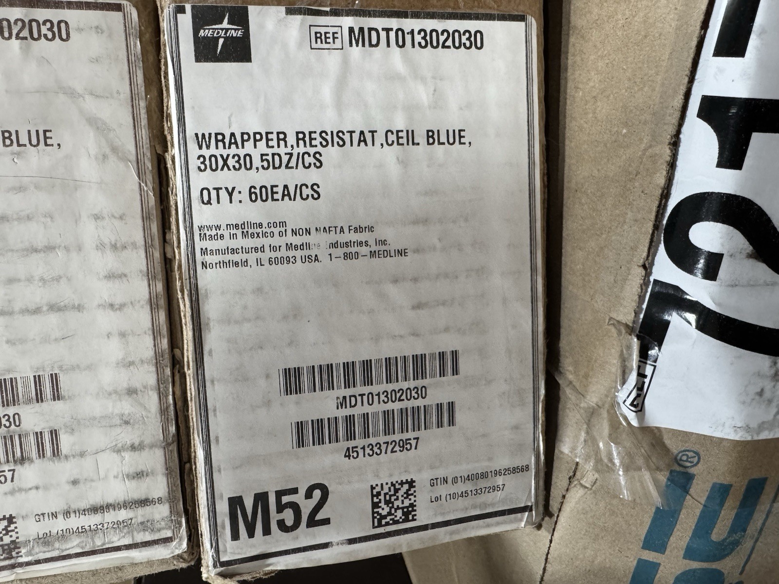 Medline MDT01302030 ResiStat Reusable Sterilization Wrappers 30″x30″ Case of 60