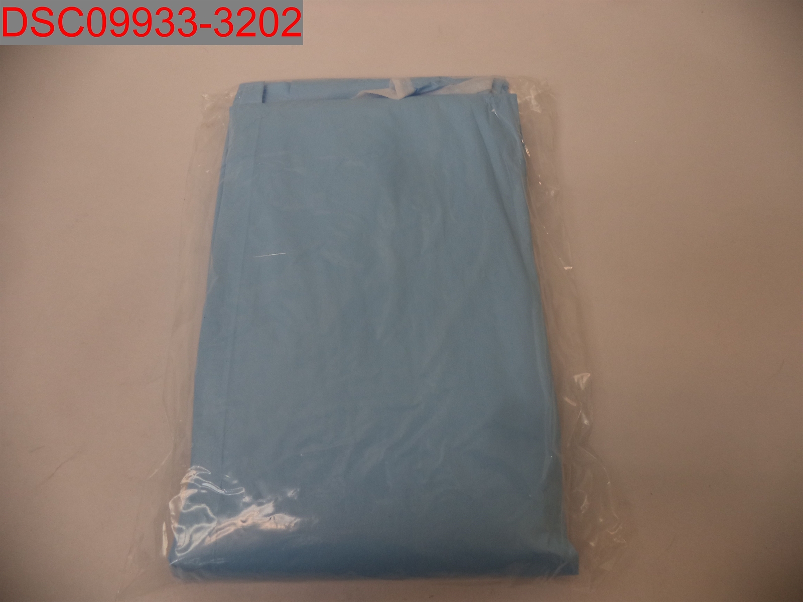 NWOT – Unisex Adult 1 Pair Blue Gown Surgical Gowns Disposable, One Size