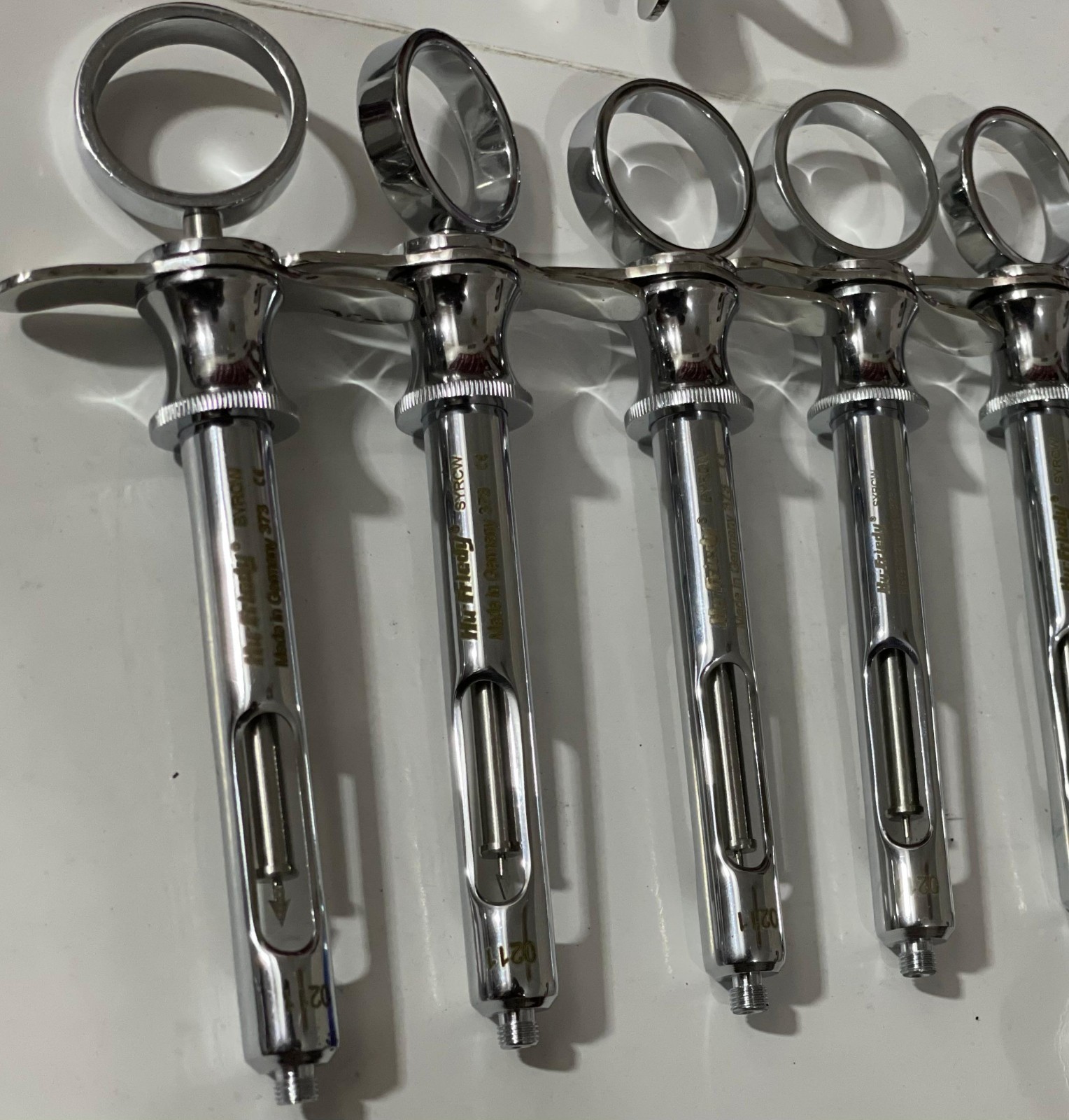 Hu-friedy CW style dental Anesthetic Aspirating 1.8ml syringe SYRCW lot 20 Piece
