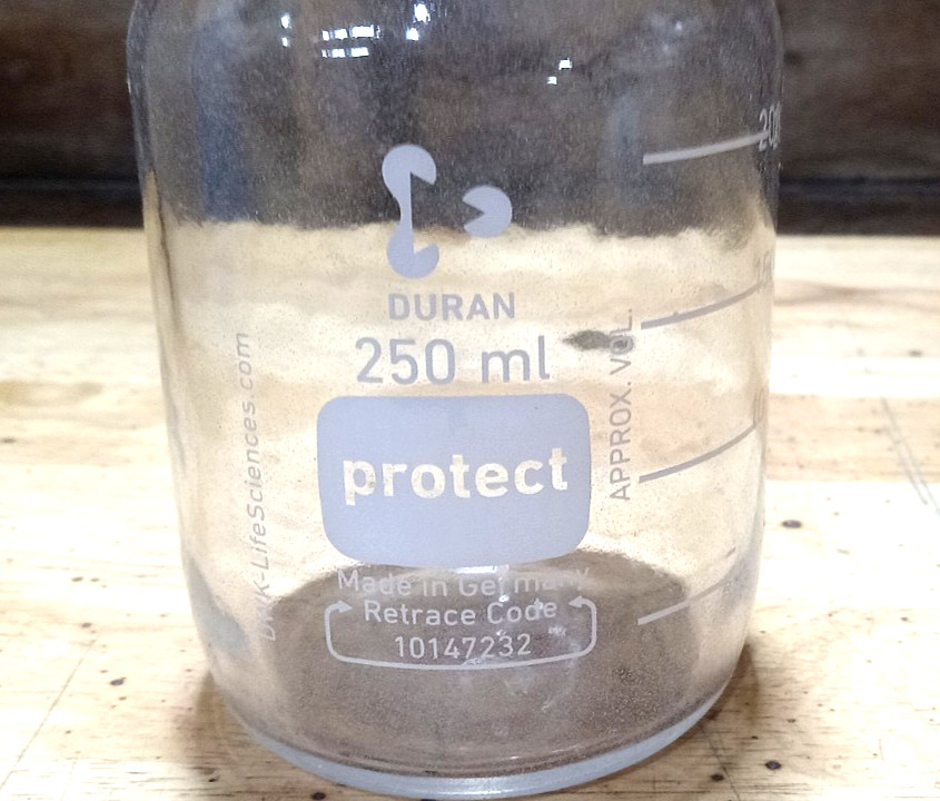 (10) NEW DURAN DWK 250ml Laboratory Bottle Plastic Coated