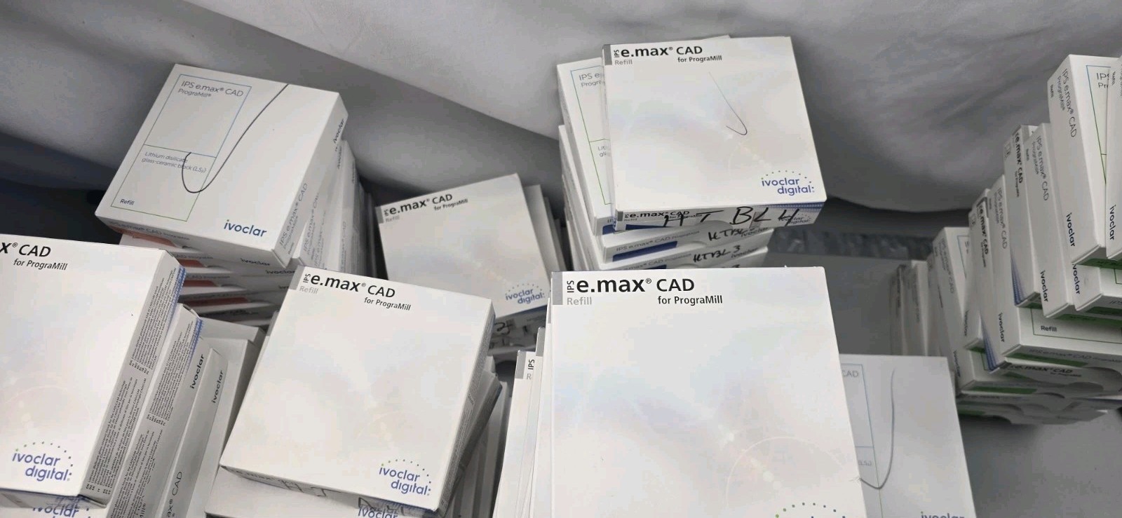 Ivoclar Digital IPS E.Max CAD Refill For PrograMill Multiple Sizes C14-L12-C16