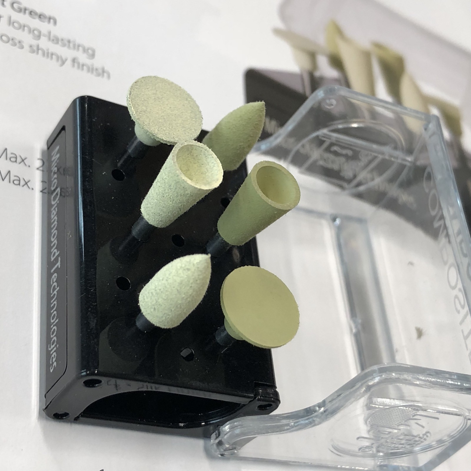 MDT Dental PLC Composite Polishing System Including Autoclavable Bur Block