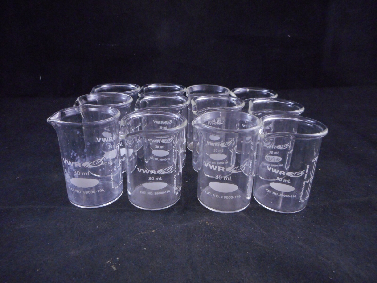VWR Glass 30mL Low Form Griffin Beaker Double Scale Graduated 89000-196 12/CS
