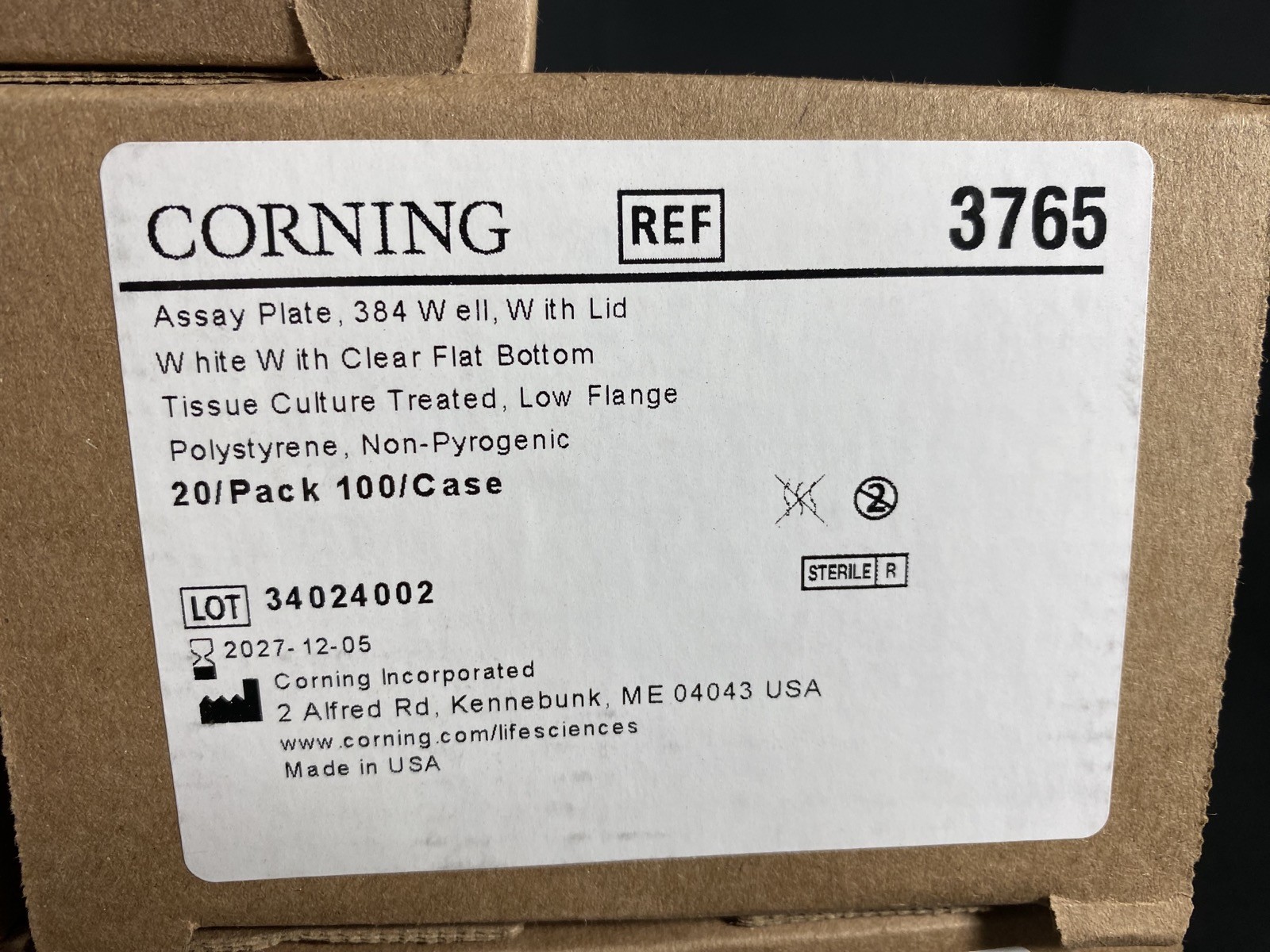 CORNING Costar 384-Well TC Treated Assay Microplate Lid Sterile 3765 (100/Cs)