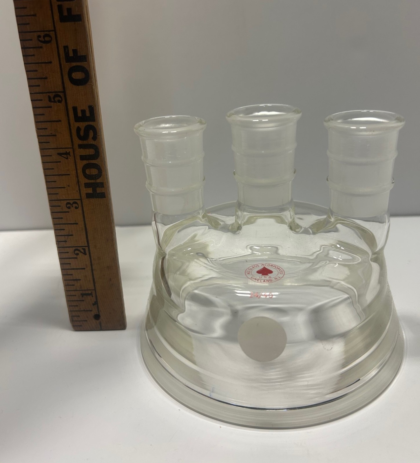 ACE Glass 500 mL REACTION FLASK HEAD 4″ Model 6486-10 THREE NECK CENTER