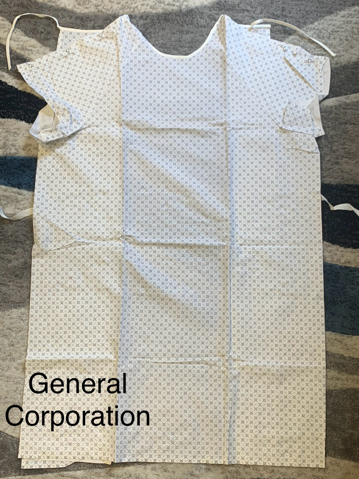 4 Pack Hospital Unisex Long Lasting Patient Gowns