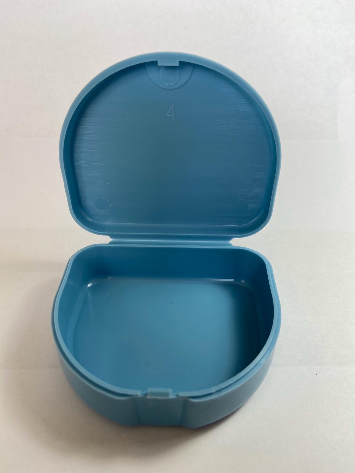 Dental Storage Case, Orthodontic Retainer Box Mouthguards Dentures, 1-pc