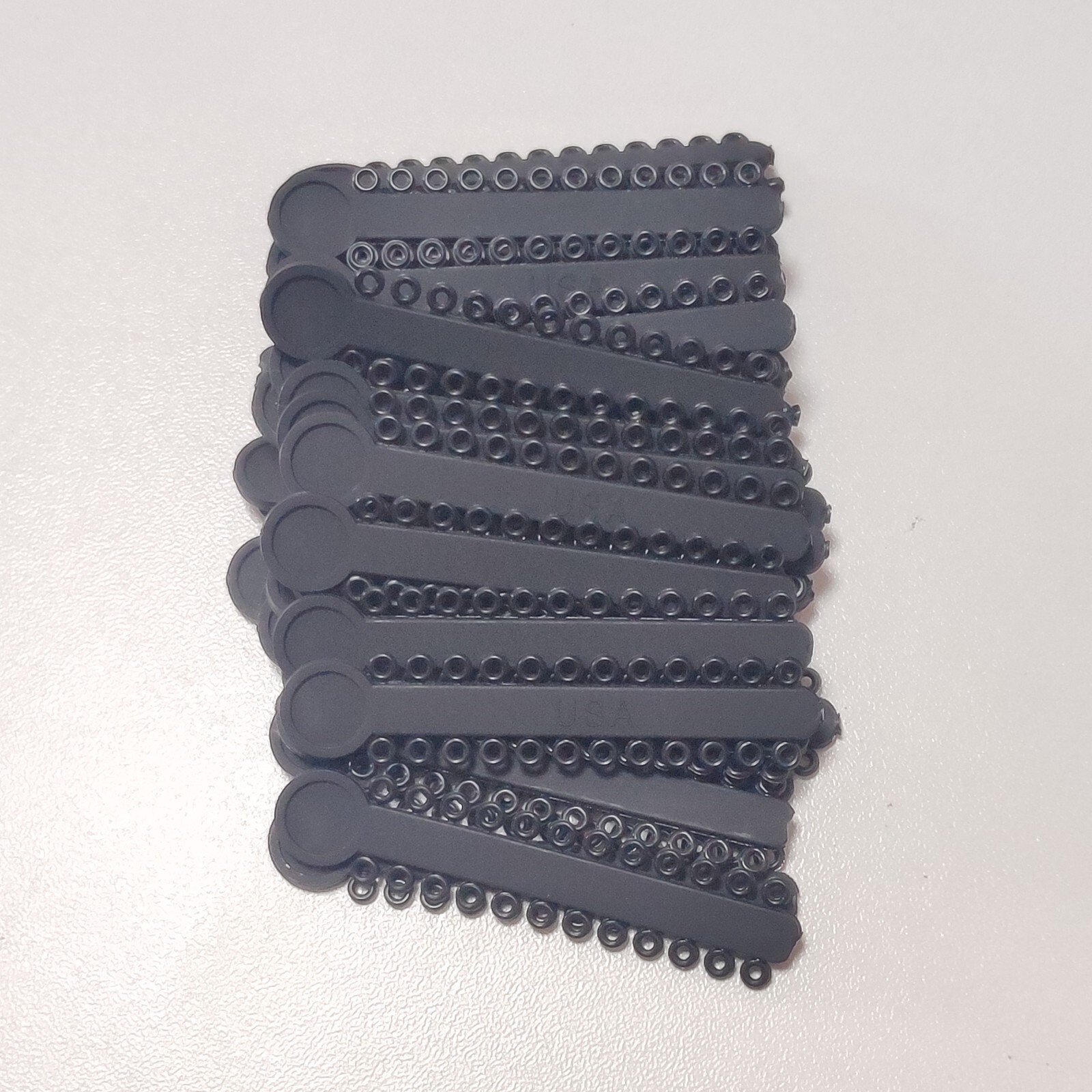 1Bag Dental Ligature Ties Orthodontic Elastics Rubber Bands Ligation Gun 38Color