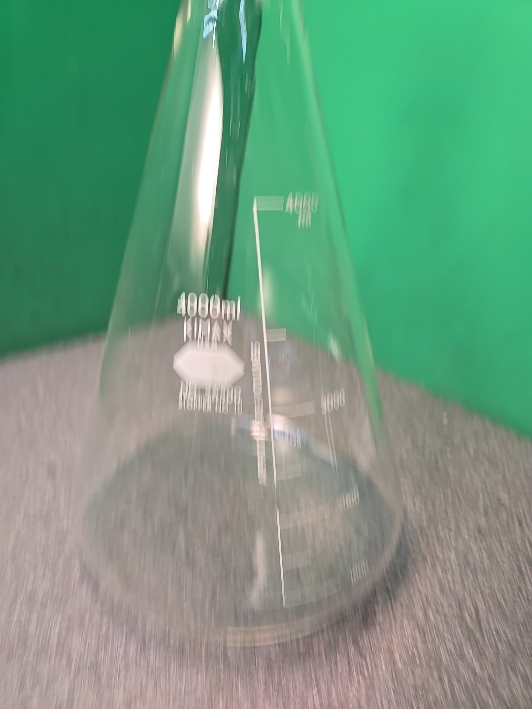 KIMAX 4000mL 4L Glass Graduated Heavy Duty Rim Erlenmeyer Flask 26500-4000