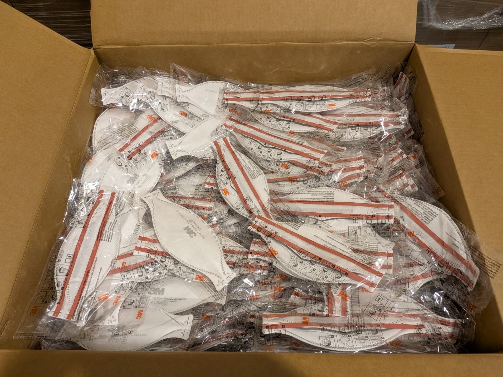 Case of 440 | 3M 1870+ Aura N95 NIOSH Respirator Face Masks EXP 8/26 | New