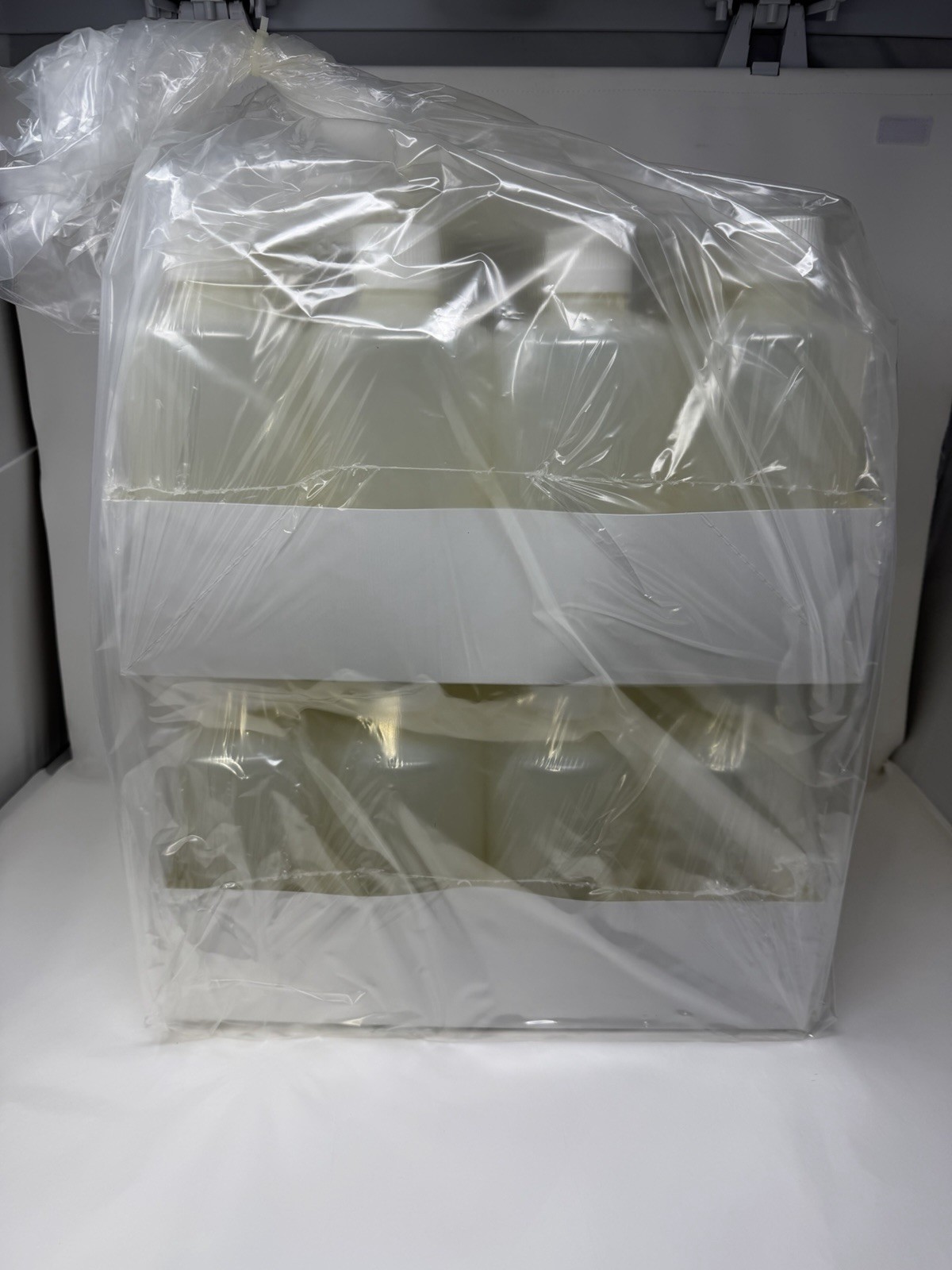 Thermo Scientific 342089-0032 HDPE Sterile Narrow-Mouth Bottle, 1000ml, 24/Case