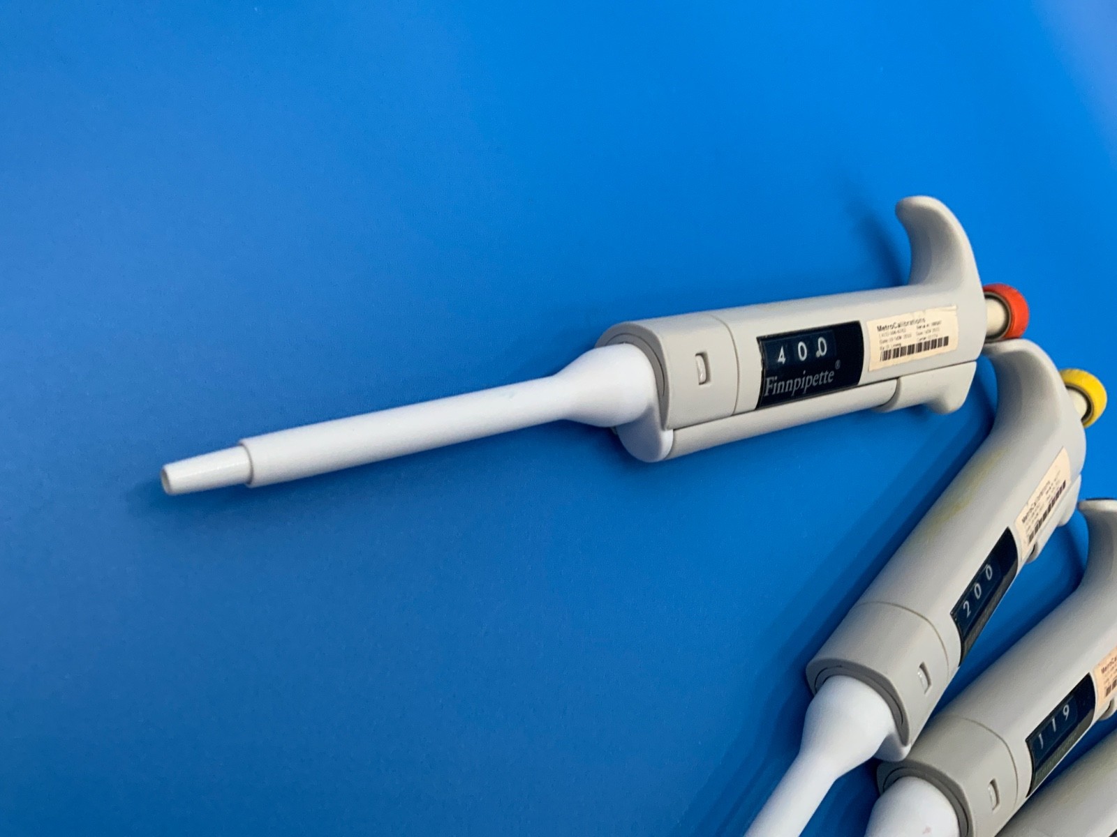 Thermo Finnpipette Adjustable Single channel pipette 40 200 1000