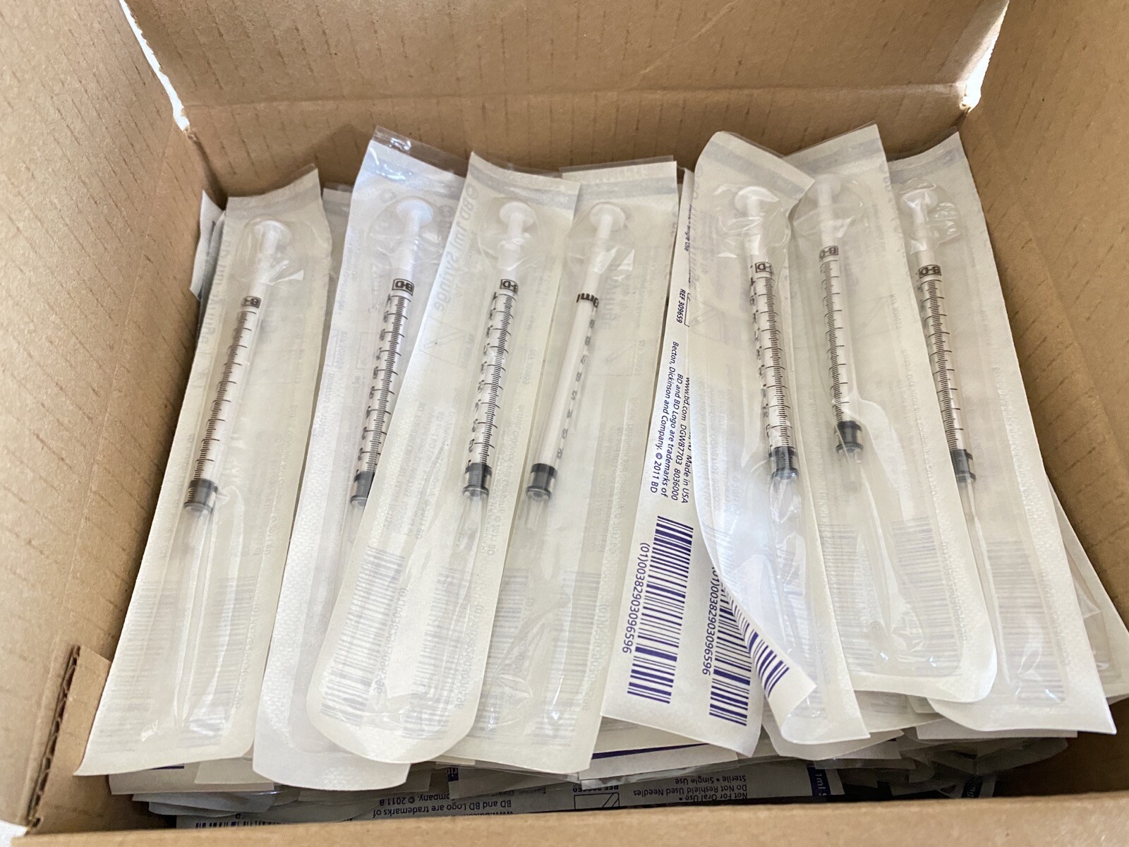 (190) Laboratory 1mL Plastic Disposable Tuberculin Syringes w/ Slip Tip