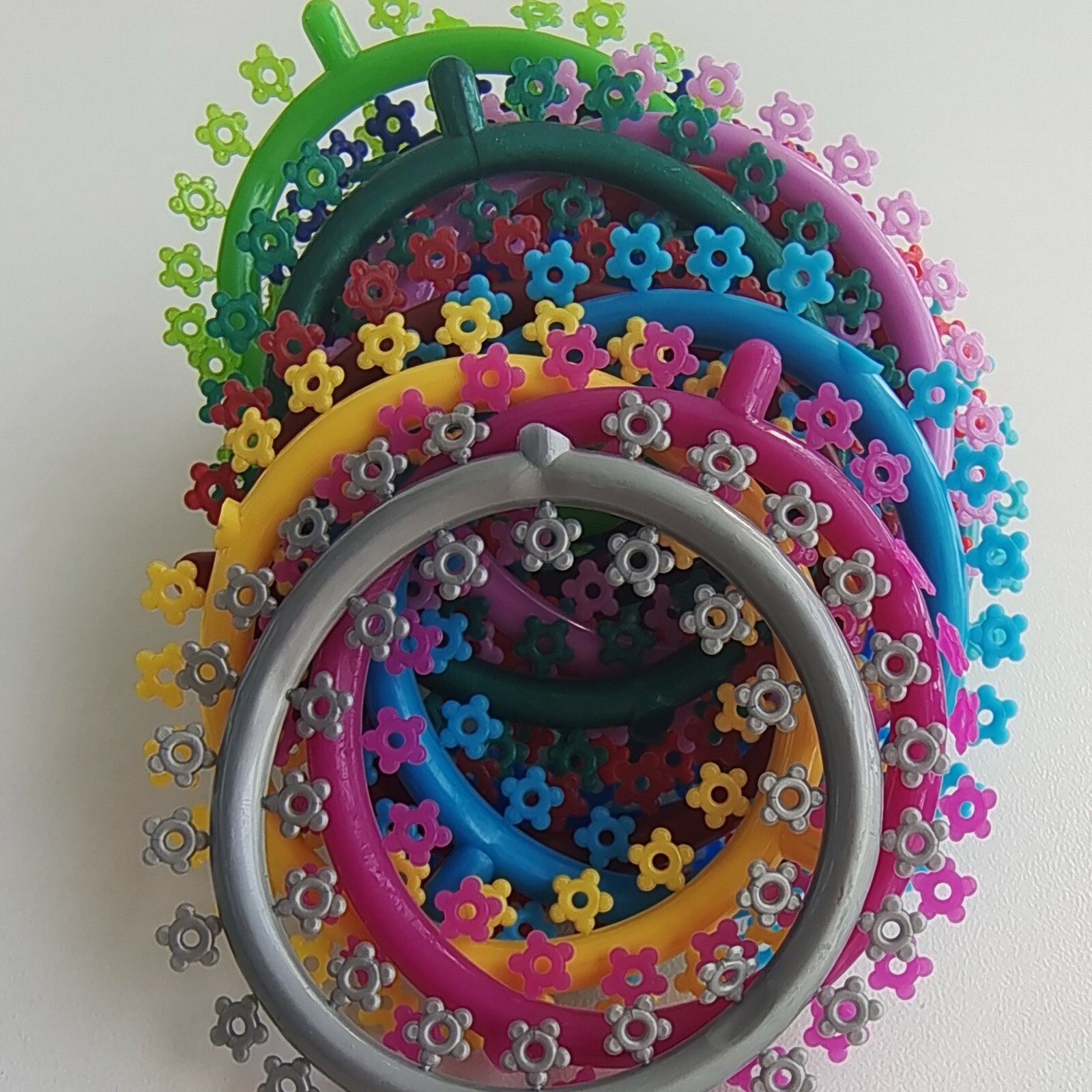 1000Pcs Dental Orthodontic Elastic Ligature Tie Multi-Colored Flower Rubber Band