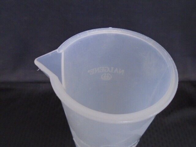 NALGENE Plastic Polypropylene 1000mL TC/TD Graduated Cylinder Hex Base 3662-1000