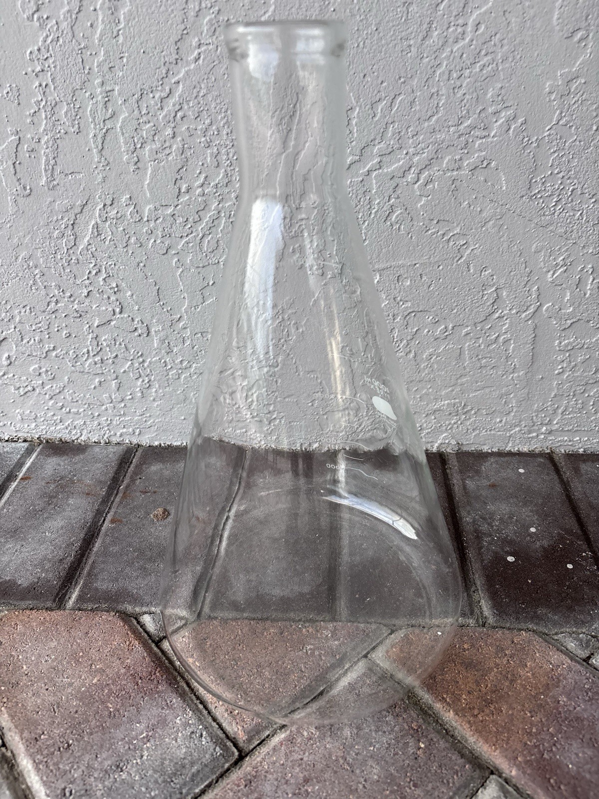 Pyrex No. 4980 Glass 4000 mL Erlenmeyer Beaker Flask