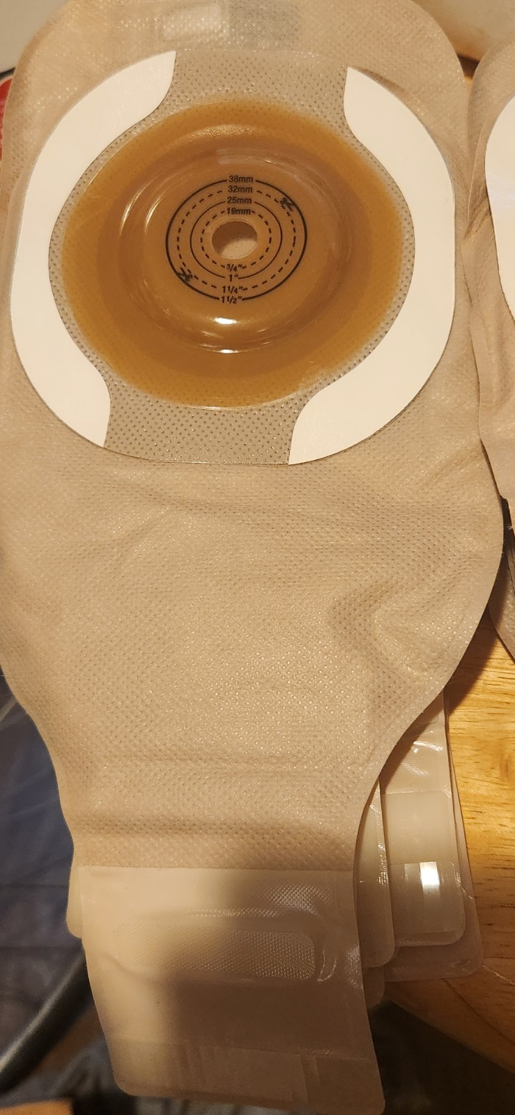 50 Hollister 8678 loose Pouches