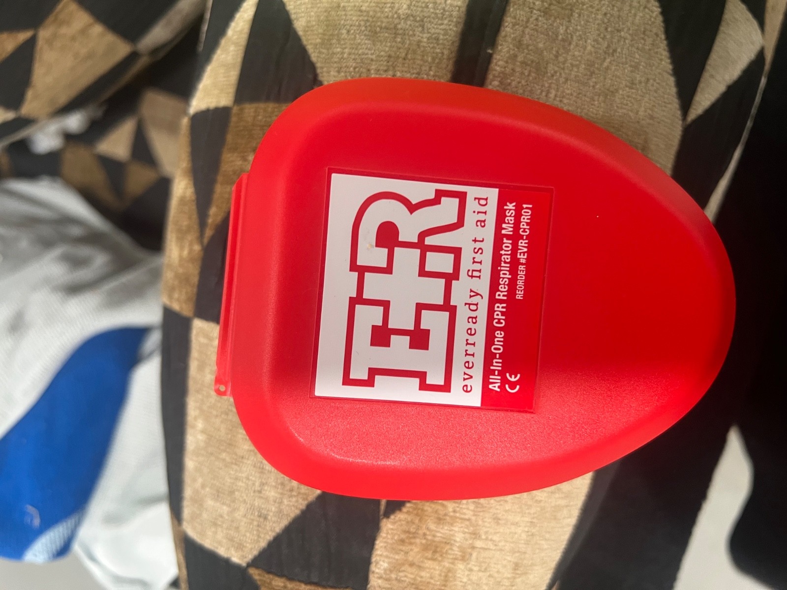 Ever Ready First Aid CPR Rescue Mask Adult Pocket Resuscitator Hard Case