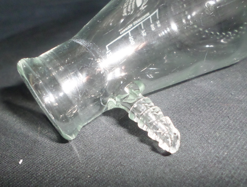 VWR Heavy Wall Glass 125mL Micro Filter Flask w/ Sidearm, 89005-196, Damaged