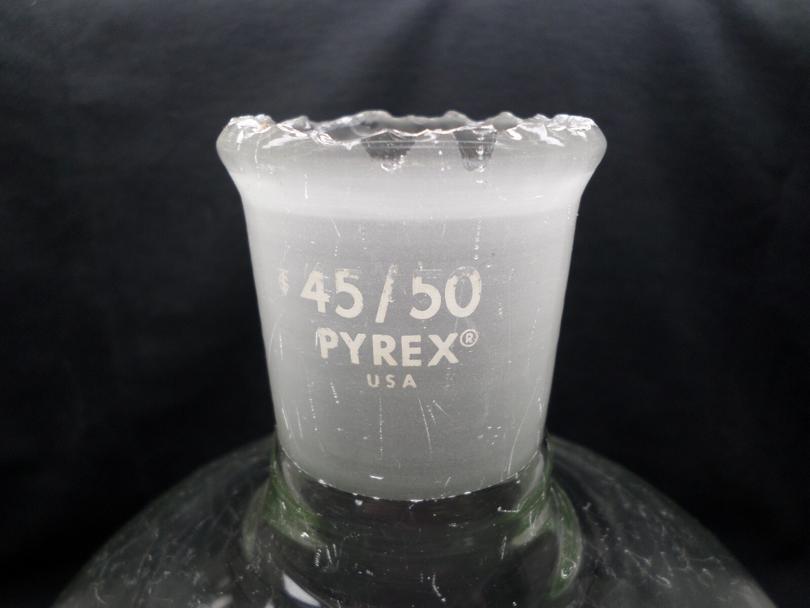 Corning PYREX Glass 4000mL 4L Reagent Storage Bottle 45/50 Joint 1590-4L Chipped