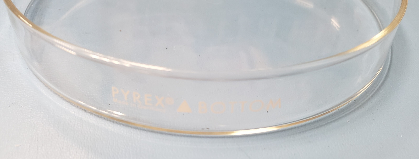 (Lot of 71) Pyrex Petri Dish Sets: Cover & Bottom. Approx 140mm Bottom Diameter