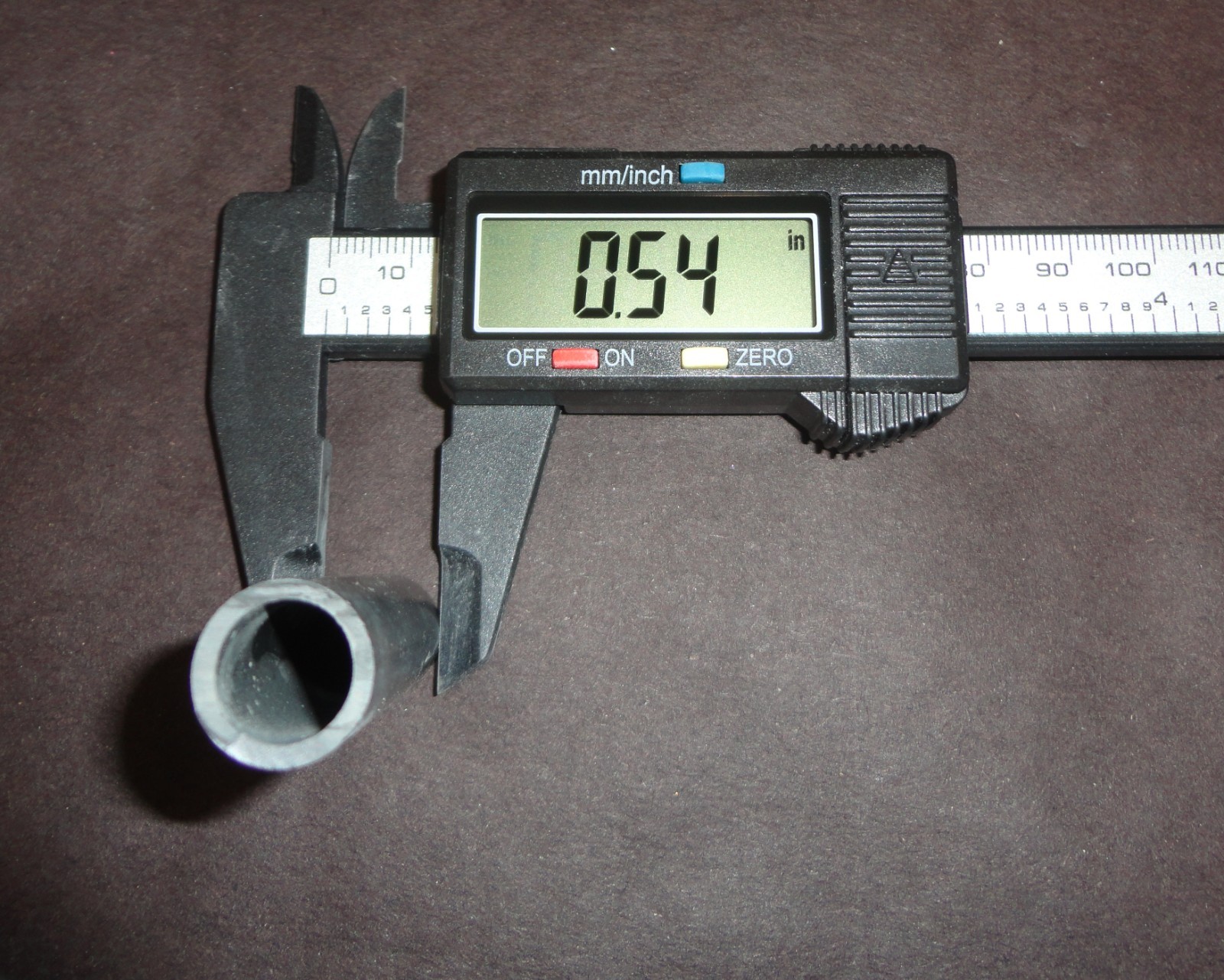 LOT OF TWO 2″ LONG HEXOLOY SILICON CARBIDE TUBE WIRELESS HEATING ELEMENT No. 62