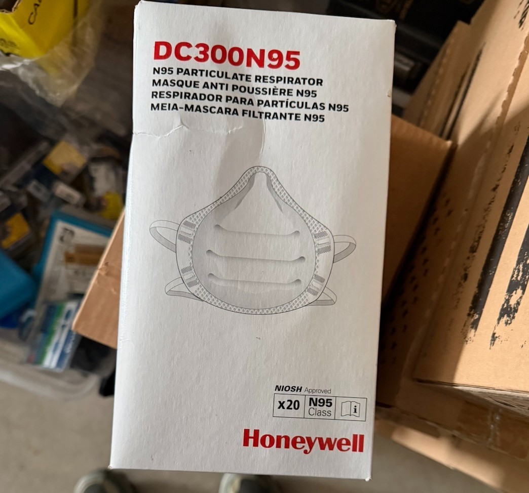 Honeywell DC300N95 N95 Particulate Respirator Mask – NIOSH Approved (20 Pack)