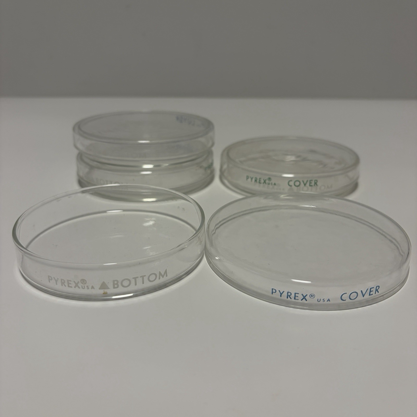 PYREX Corning 3160 100×15 mm Petri Dish Covers and Bottoms Lot Of 4 Sets READ