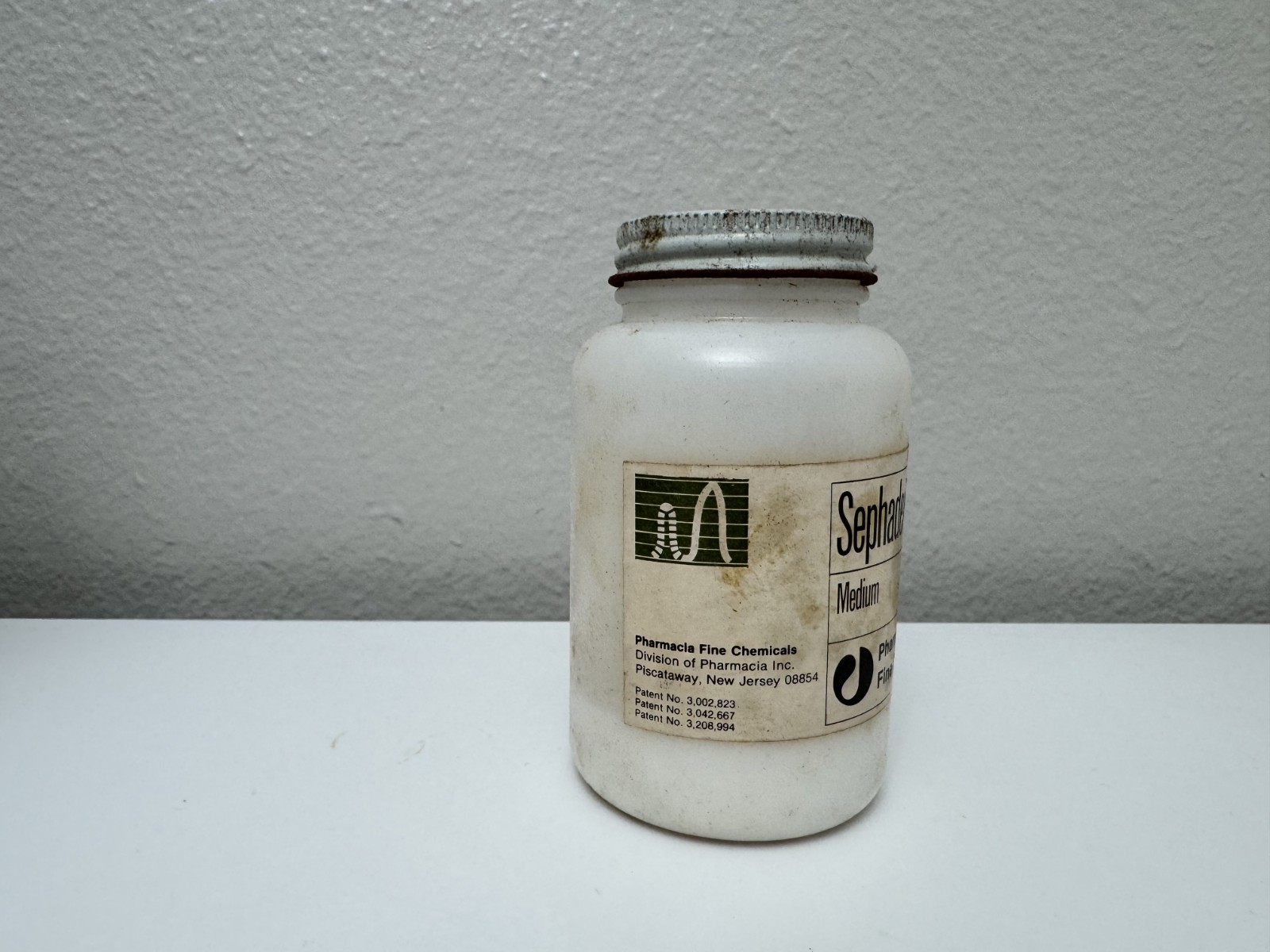 PHARMACIA Sephadex G-25 Medium 50-150 micron particle size 30 grams