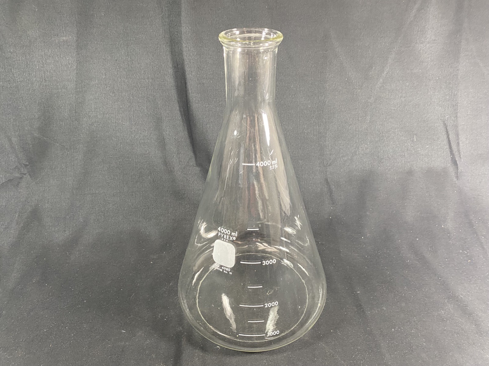PYREX Glass 4000mL 4L Narrow Mouth Erlenmeyer Flask 4980-4L (1/Pk)