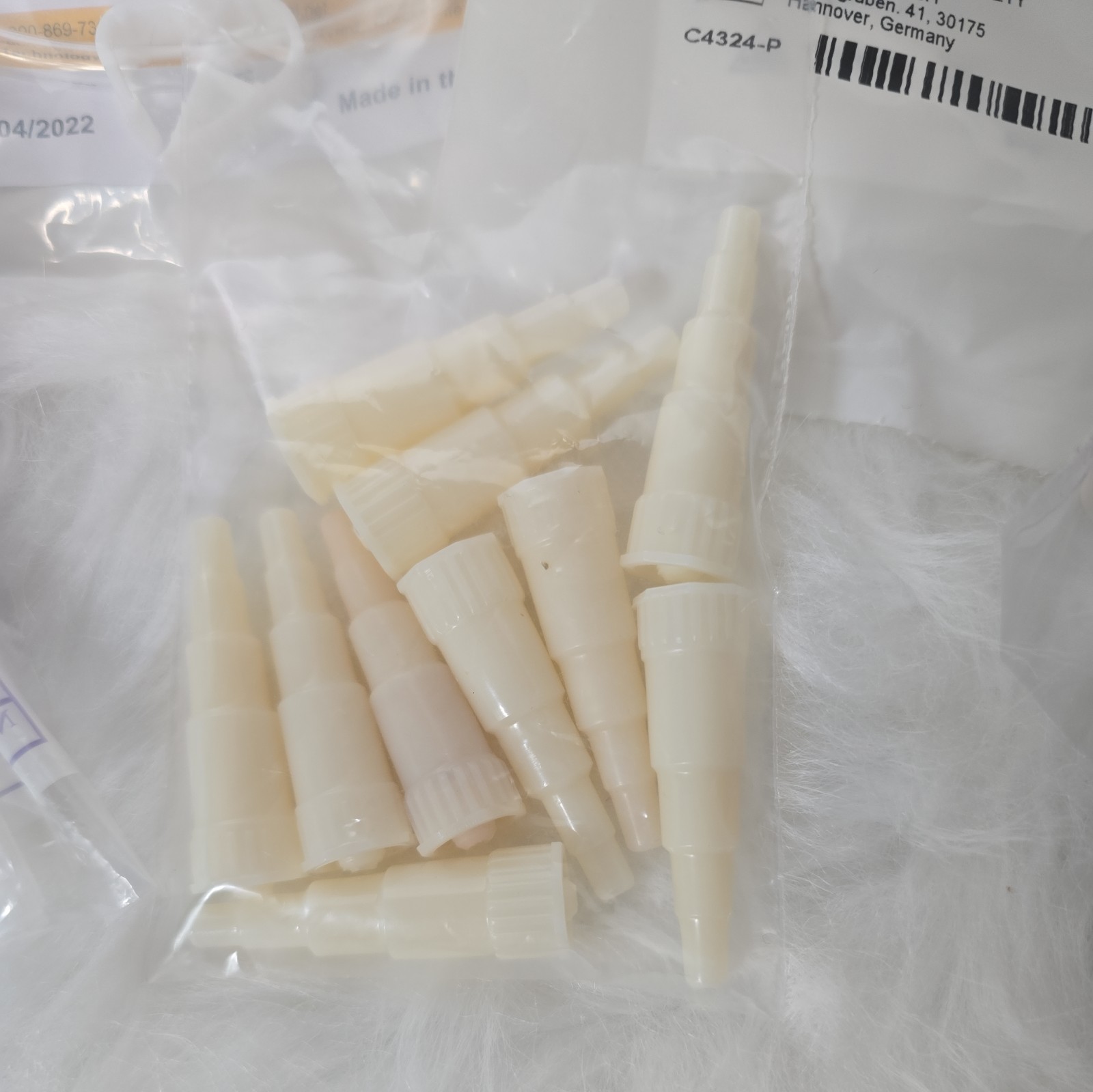 10 AMT Mini Enteral Extension 6-1211, 2 enfit syringes, and adapters NEW bundled
