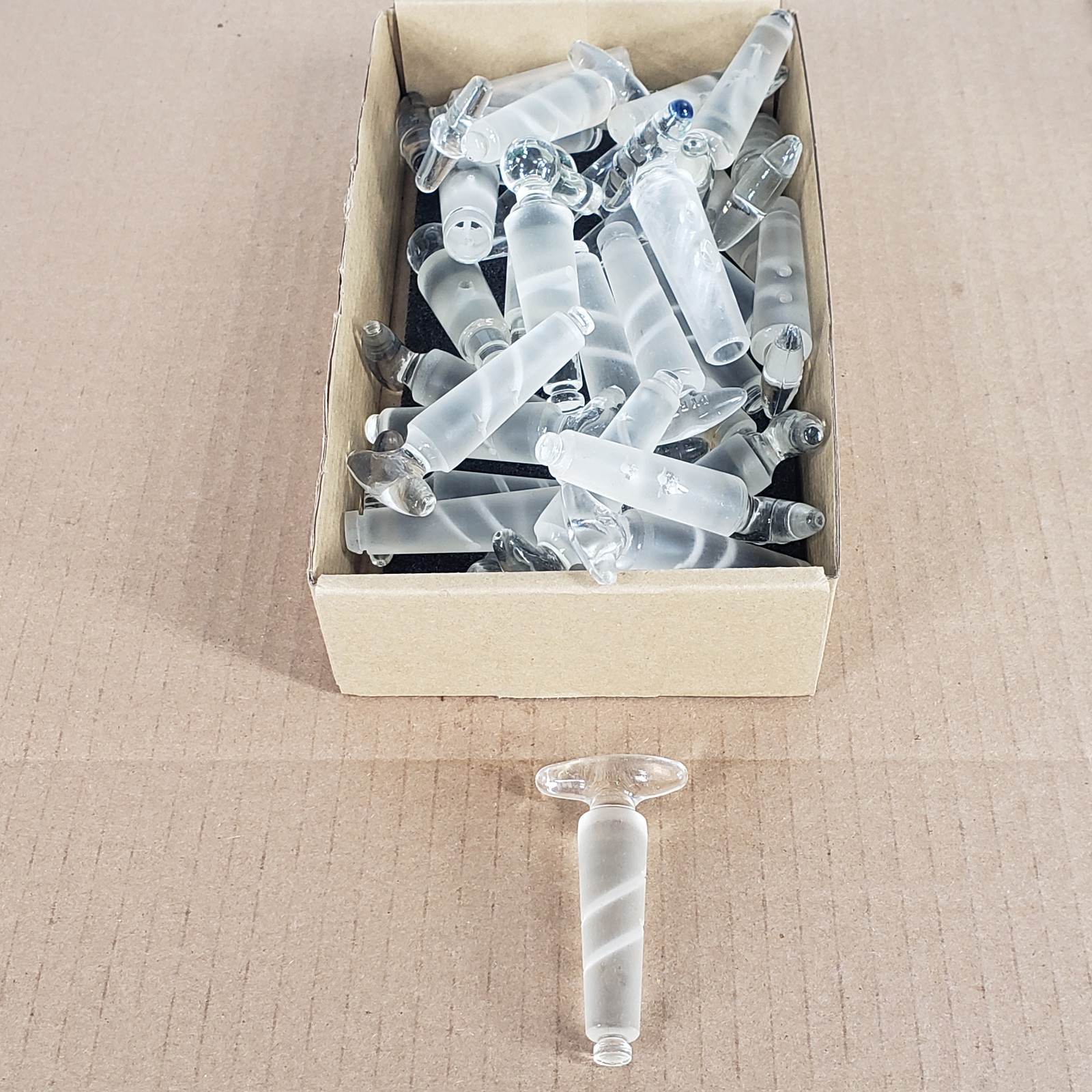 Mixed Lot 131 Lab Glass Stopcock Plugs Stoppers 2/3/4mm Bores Variety Of Sizes