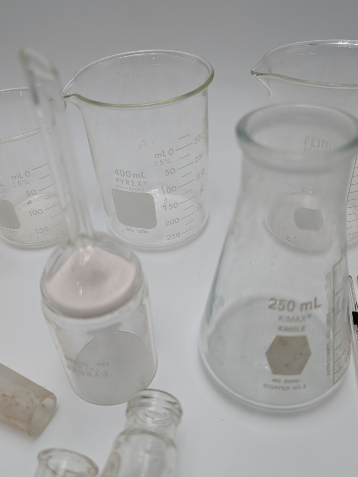 Lot of Pyrex Beakers Lab Ware Glass Lab Lot Random Connections 15 Pc