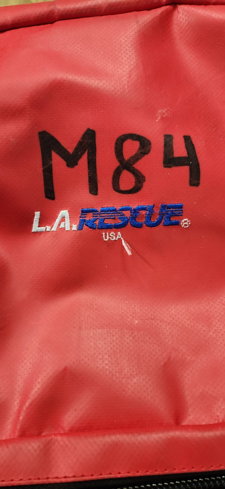 L.A. Rescue Bfr attack bagEMS Trauma Bag w/ Shoulder Strap & Clear Zip Pouch